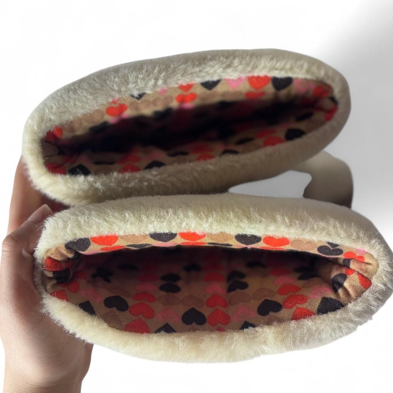 RARE Y2K Roxy Snowdrift Suede and Faux Fur Moon Boots w/ Pom Poms 7