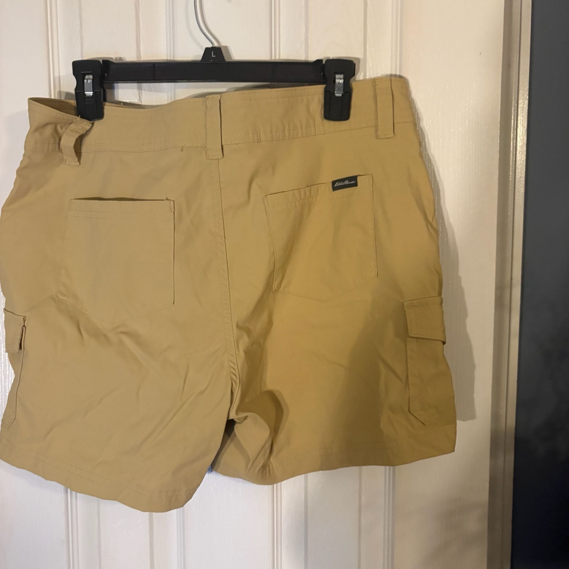 Eddie Bauer Women's Horizon Cargo Shorts Size 12 Khaki 3