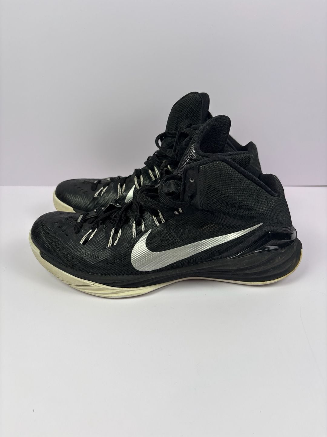Nike Hyperquickness 2015 Black and Metallic Silver Basketball Shoes 2