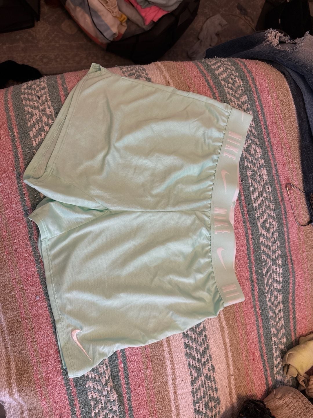 H: Nike Women's Dri-FIT High-Rise Training Shorts Mint Green large 2