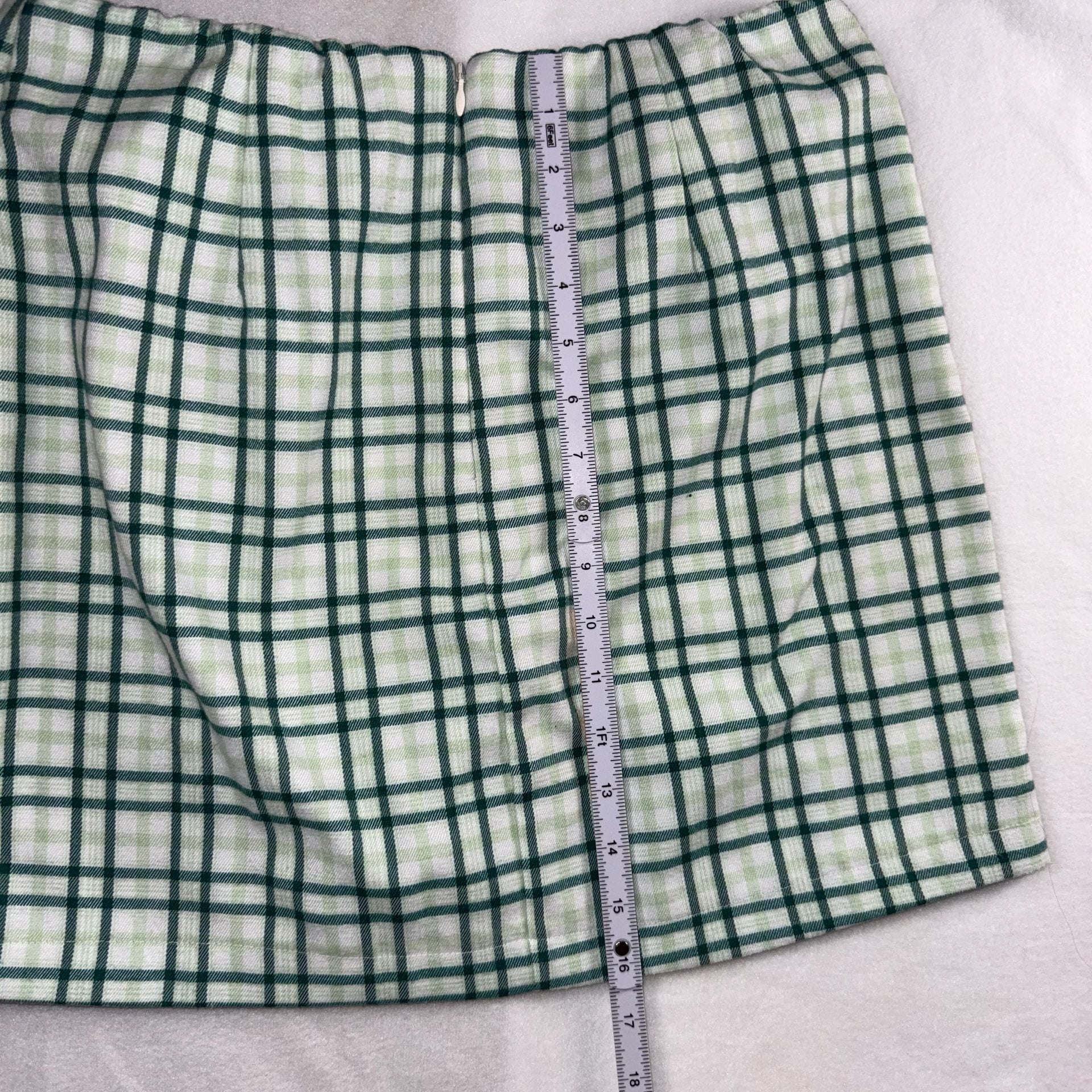 Wild Fable Green and White Plaid Mini Skirt with Side Slit Size 14 8