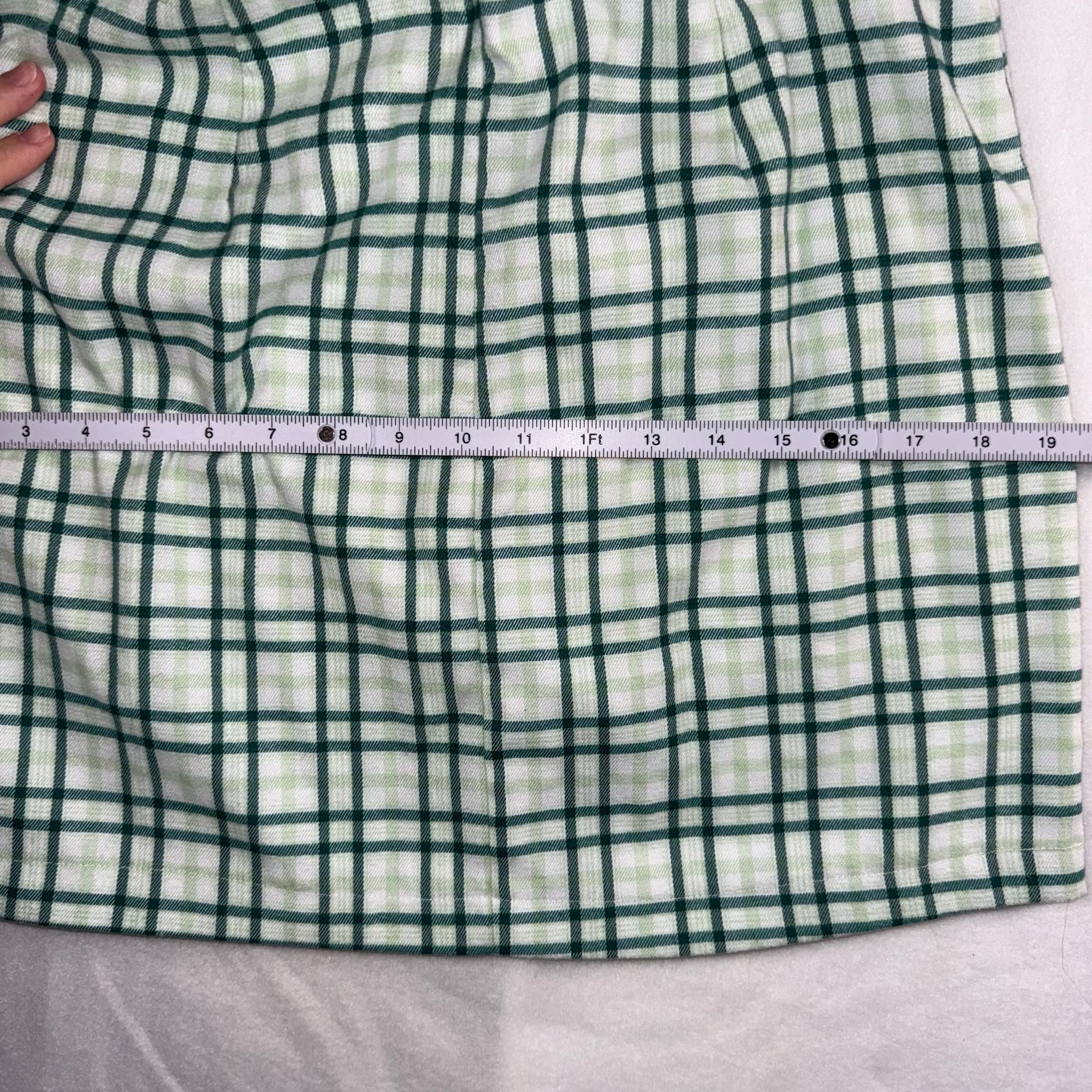 Wild Fable Green and White Plaid Mini Skirt with Side Slit Size 14 10