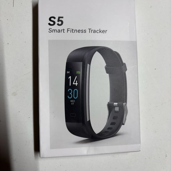 Engerwall S5 Smart Fitness Tracker with Heart Rate and SpO2 Monitor