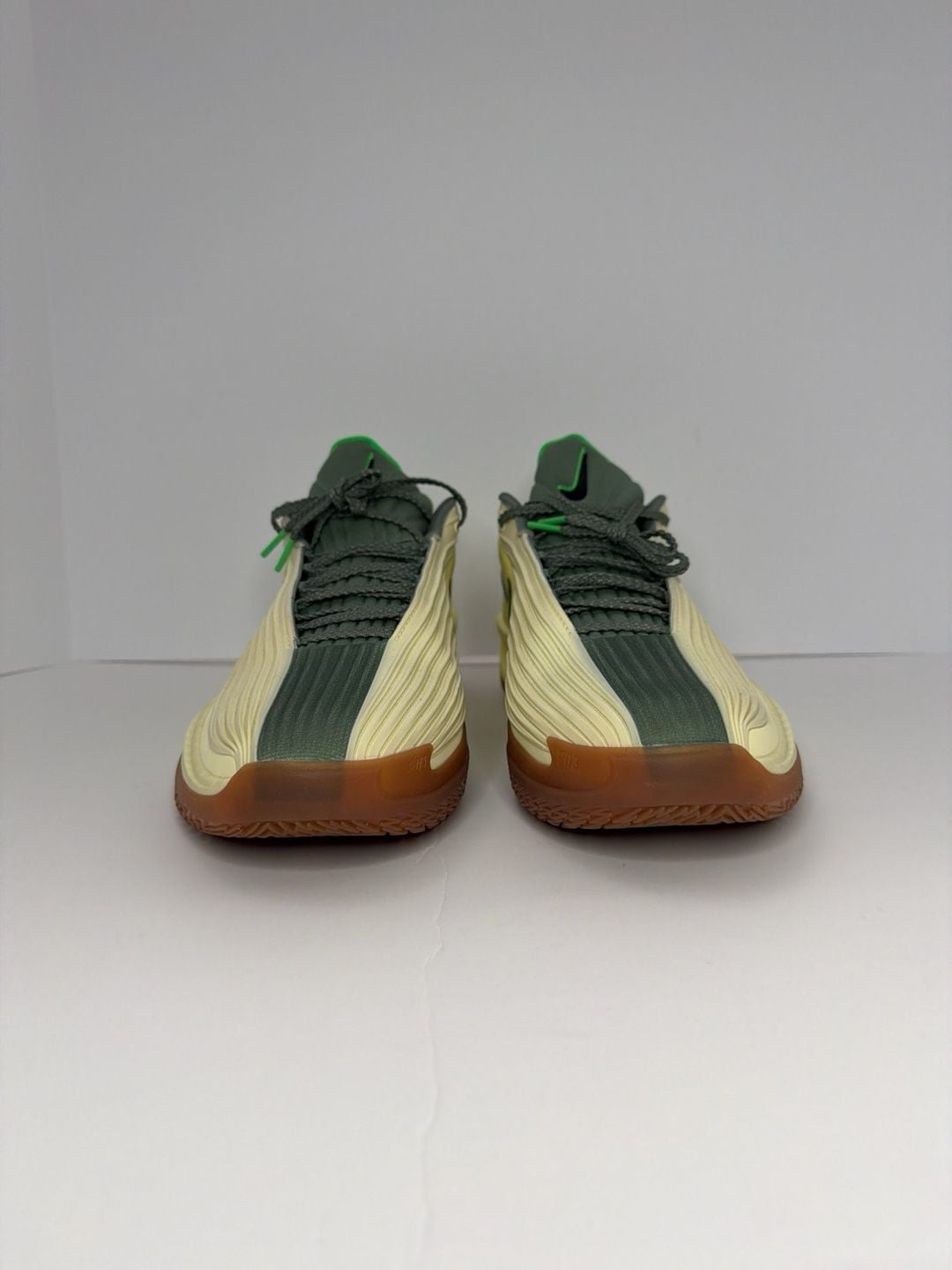 Size 8.5 Nike Air Zoom GT Cut 3 Turbo LE Jrue Holiday Alabaster Mens IH2371-700 7