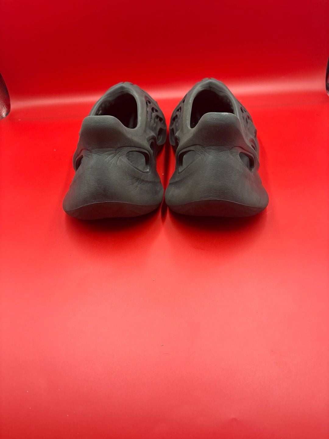 Adidas Yeezy Foam RNNR Onyx 5