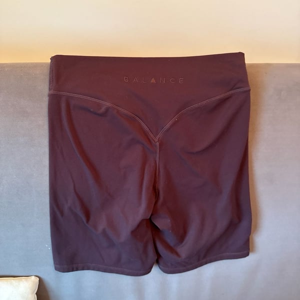 Balance Athletica Cloud Rider Shorts in Brown