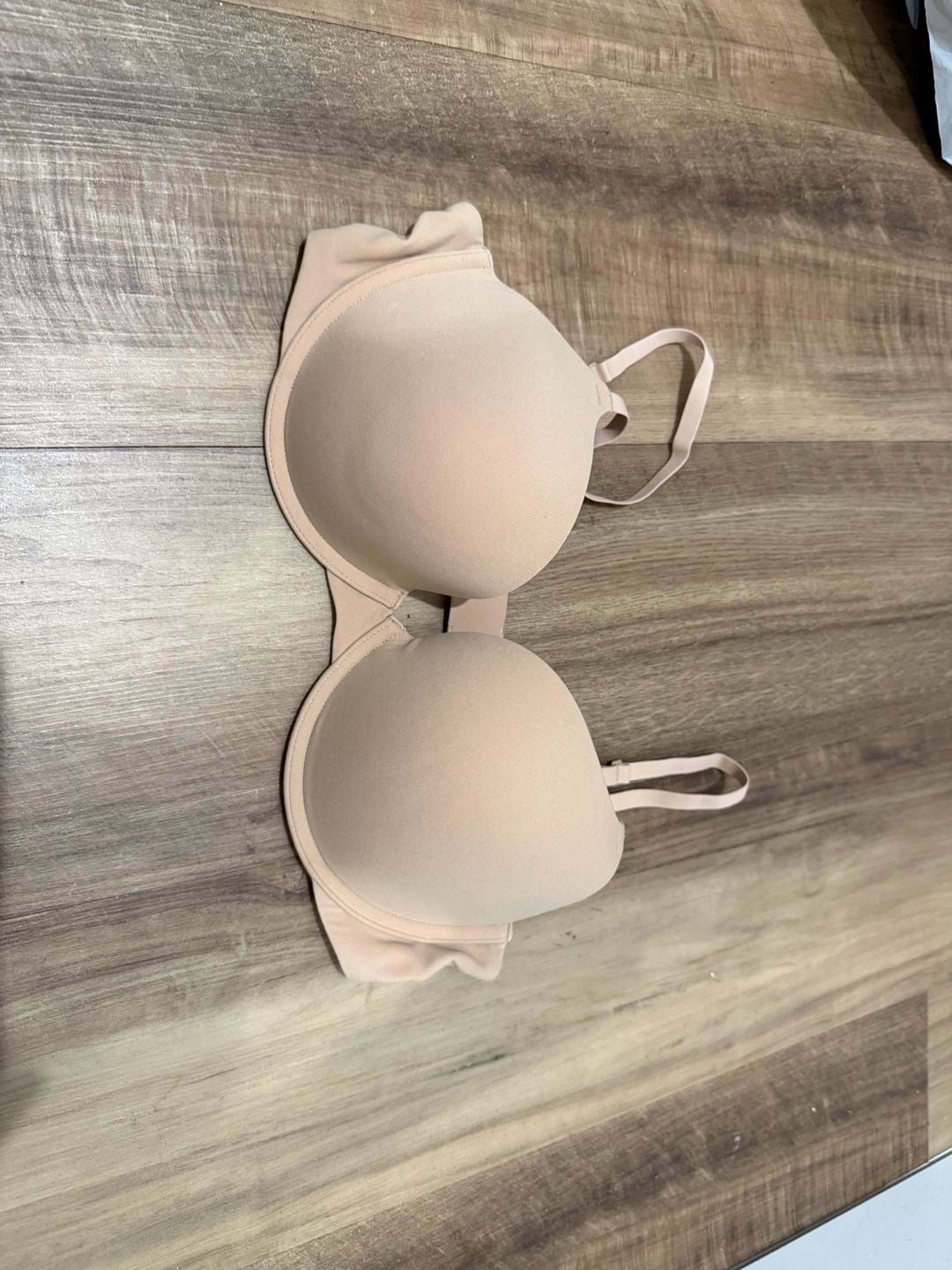 SKIMS Fits Everybody T-Shirt Bra in Nude 36C 2