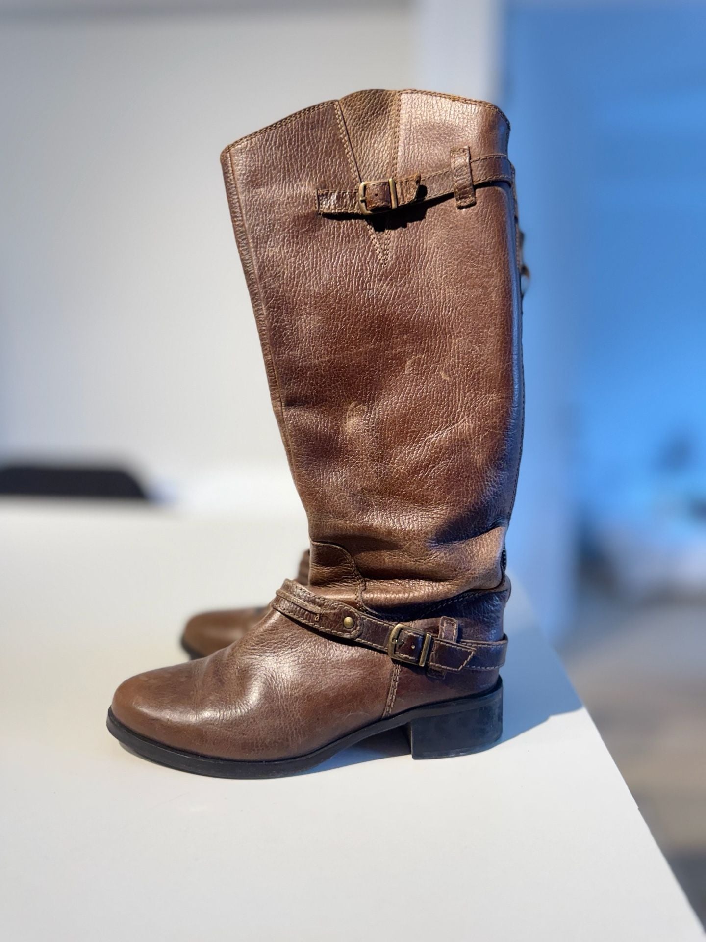 Massimo Dutti Brown Distressed Textured Leather Knee High Riding Boots with Rear Zip and 38EU 9