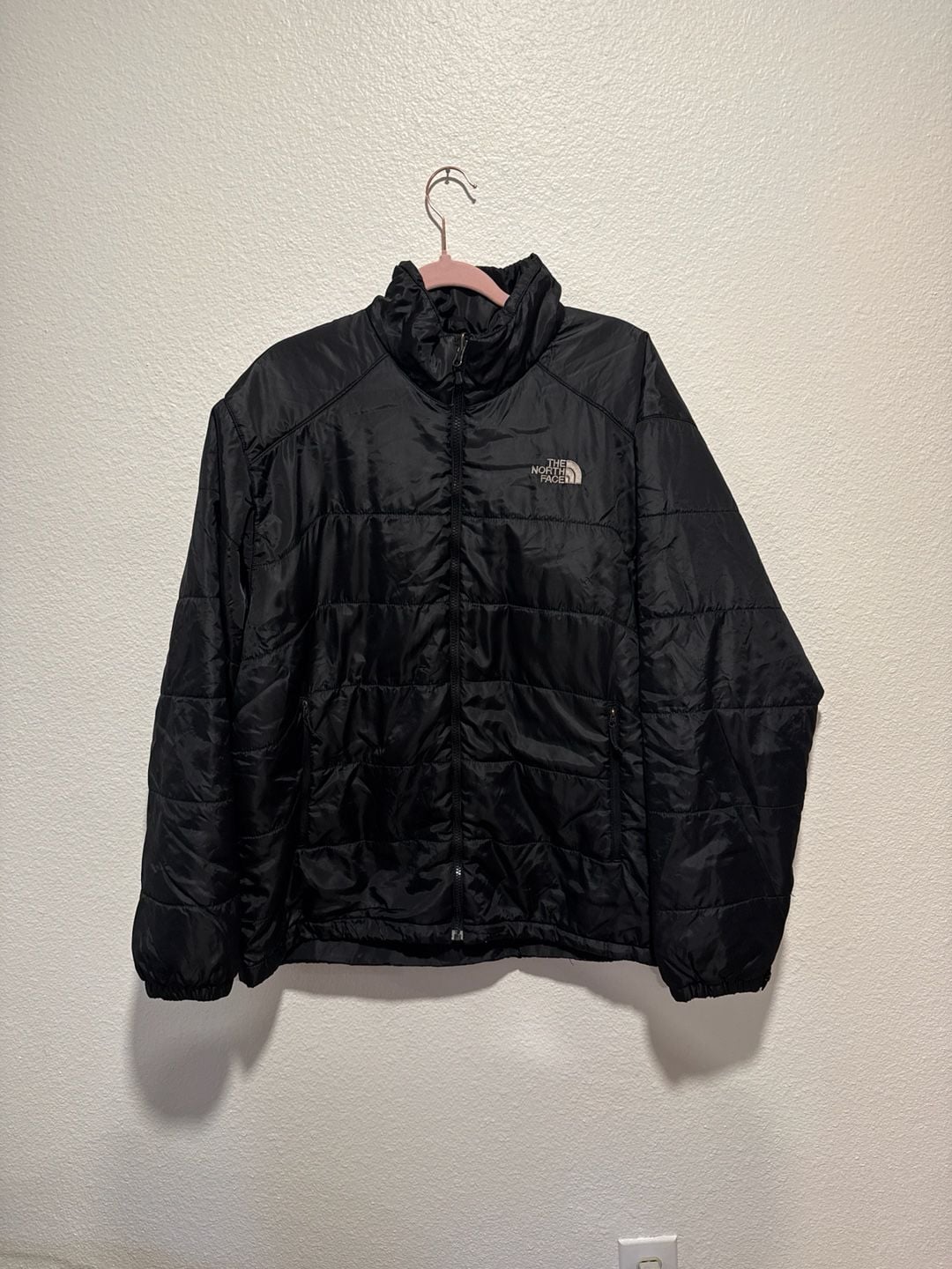 The North Face Men's XL Black Lightweight Insulated Puffer Jacket 2