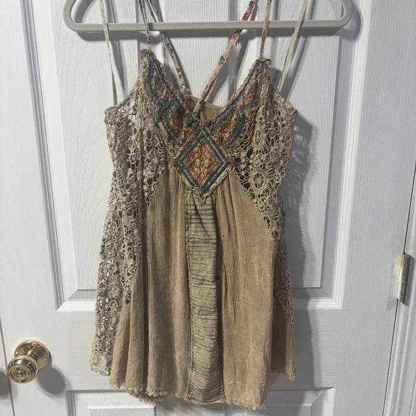Buckle BKE Boho Crochet Embroidered Cami Tunic