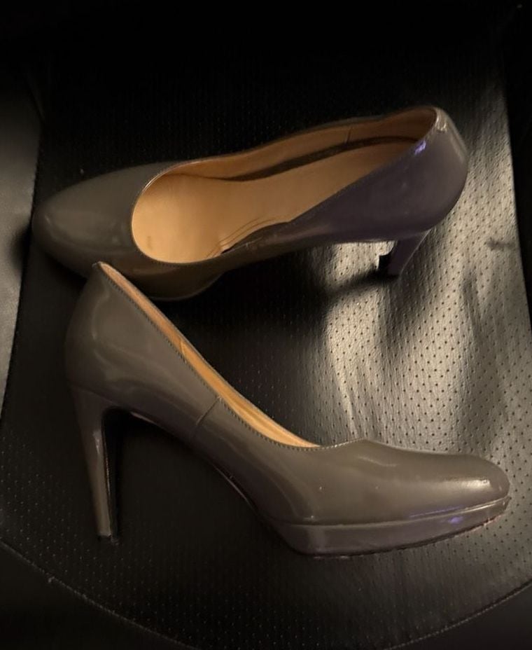 Cole Haan Nike Air Grey Patent Leather Platform Pump Heels 7