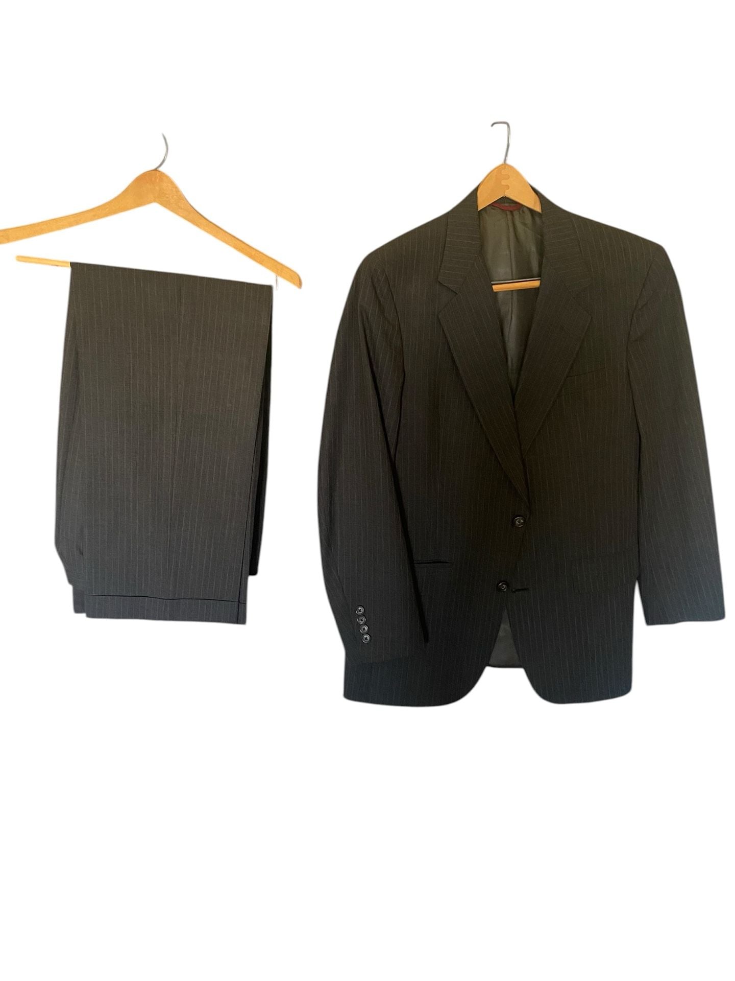 Hart Schaffner Marx Vintage Pinstripe Two-Piece Suit 2