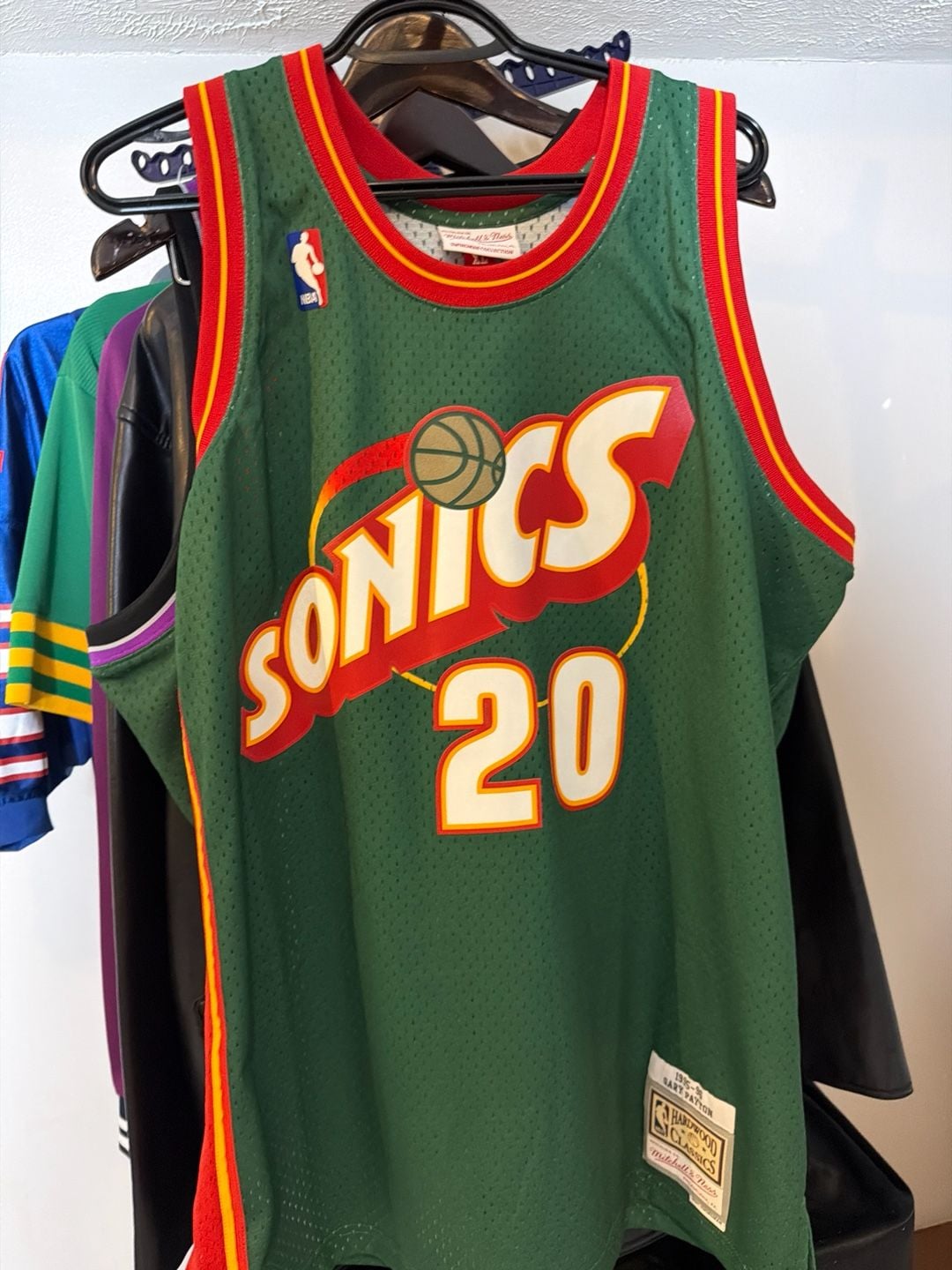 Mitchell & Ness Seattle SuperSonics 1995-96 Gary Payton Hardwood Classics Swingman Jersey 2
