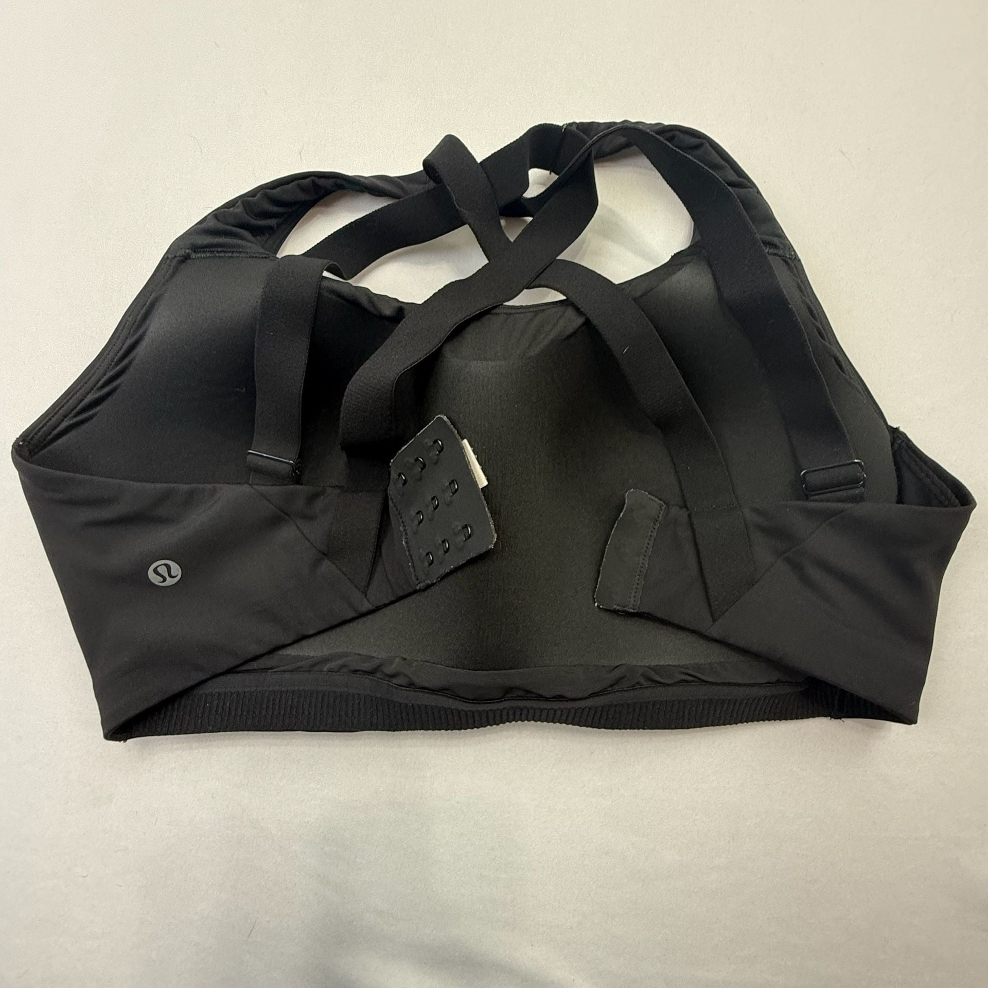 lululemon AirSupport Bra High Support 36 DD 3