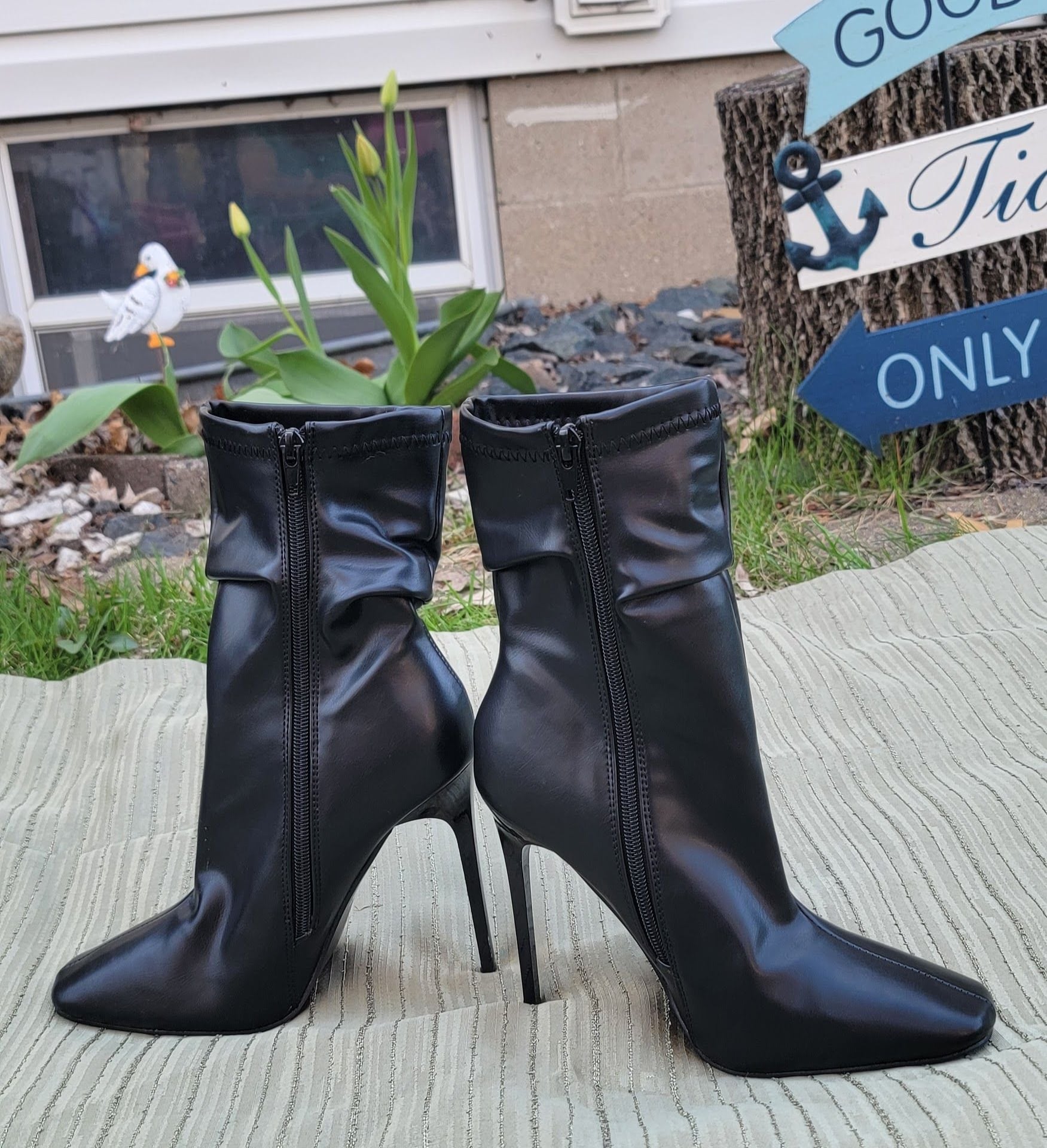 Black Square Toe Stiletto Slouch Ankle Boots zise 7 3