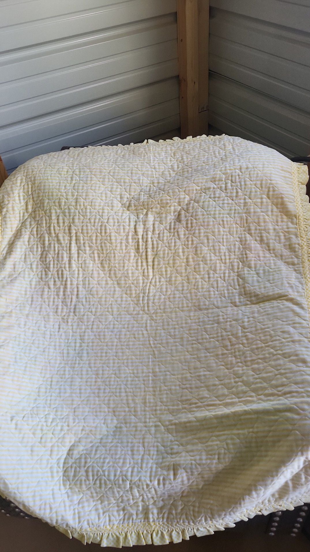 Vintage 80s/90s Unisex Baby Blanket Yellow 5