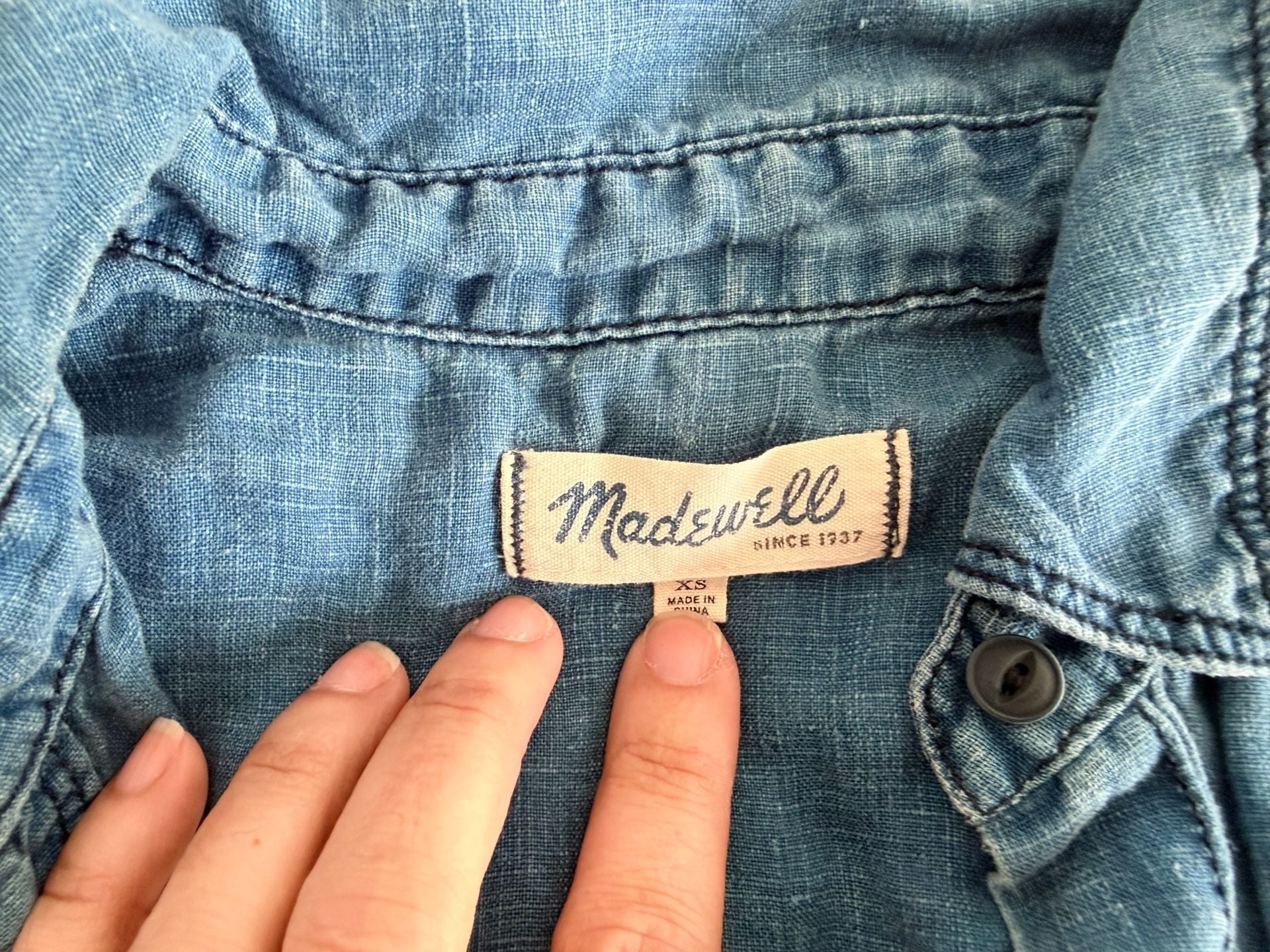 Madewell Central Shirt in Chambray Medium Indigo 3