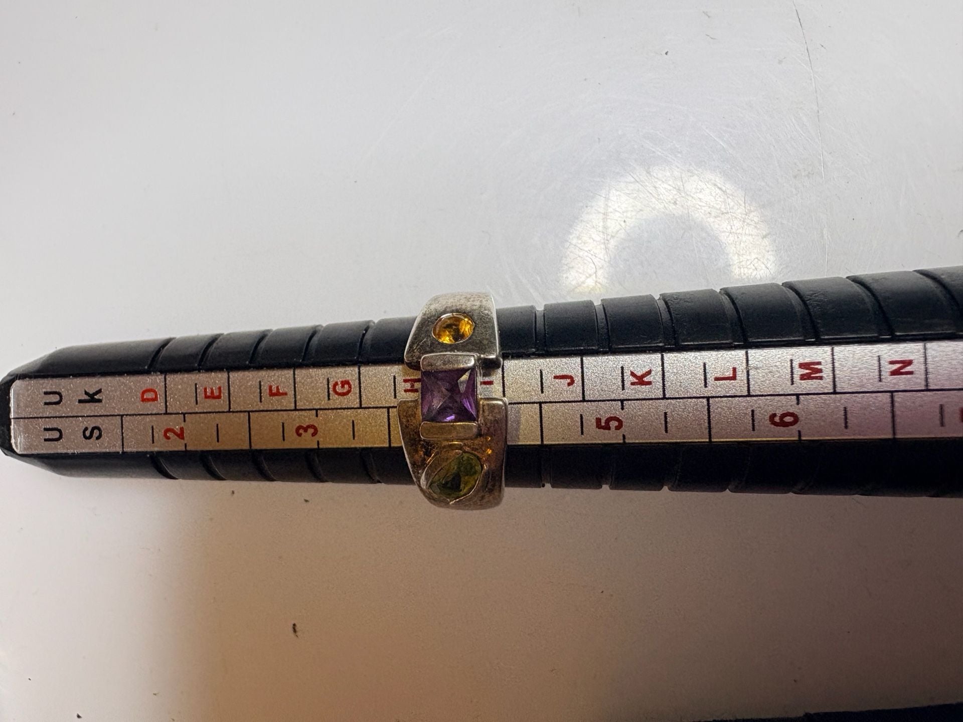 Vintage 925 Sterling Silver Multi-Gemstone Ring with Amethyst, Peridot, and Citrine 7