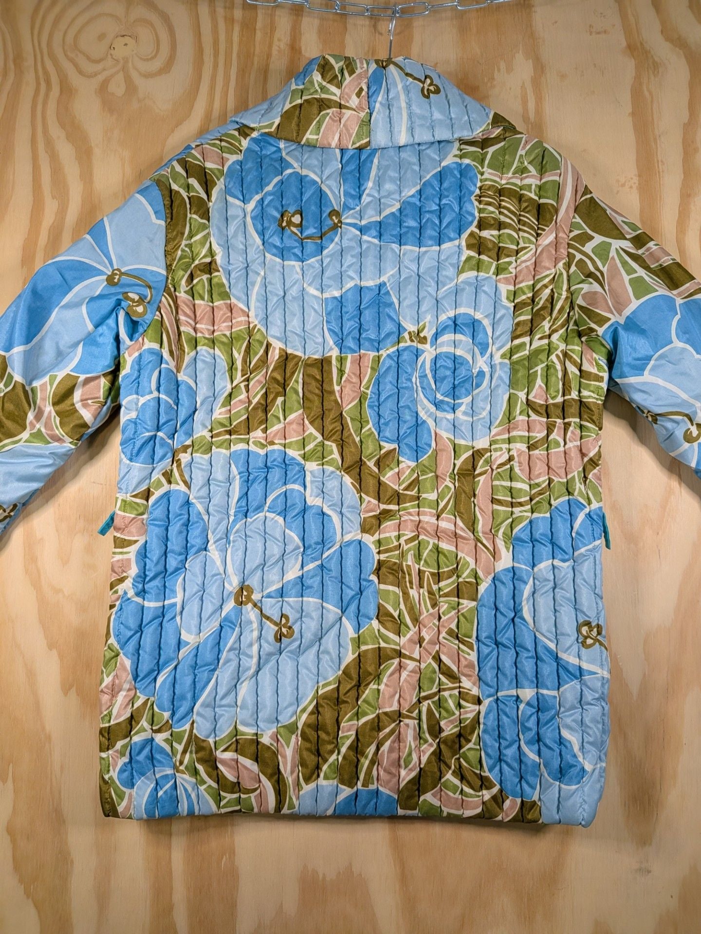 Product thumbnail 3