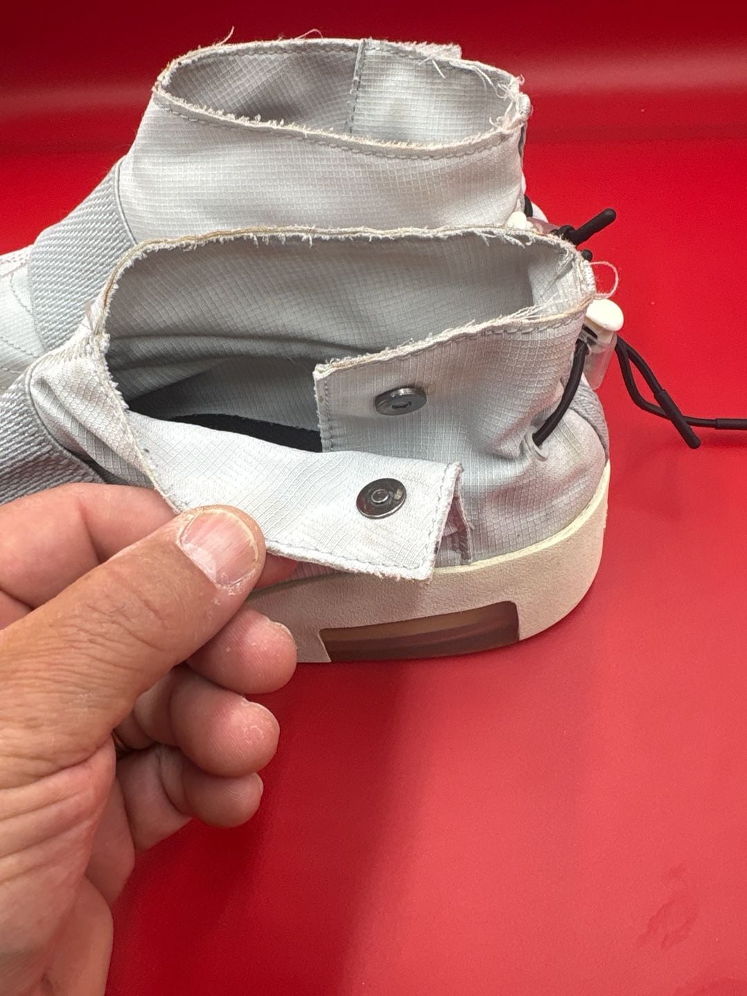NIKE AIR FEAR OF GOD MOCCASIN PURE PLATINUM/BLACK SAIL - US MEN 8 WOMEN 9.5 193147867763 4