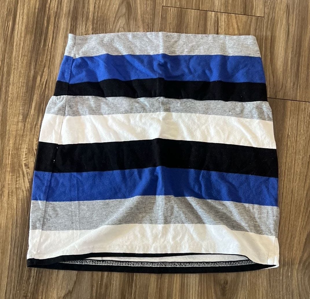 Blue Gray White and Black Striped Jersey Knit Mini Skirt 3