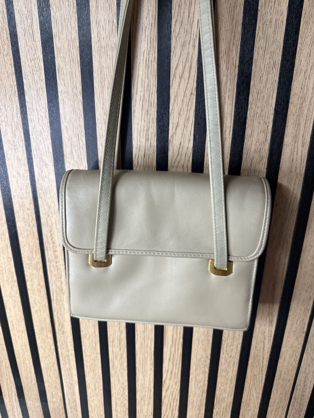 Coletta Off-White Genuine Leather Vintage Shoulder Bag 2