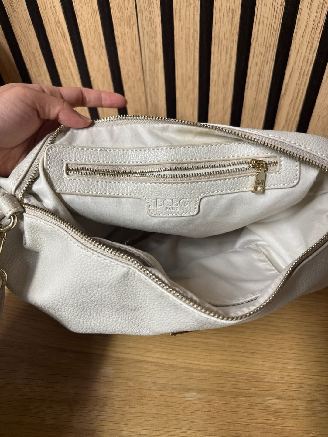 BCBG Beige Crossbody Purse 10