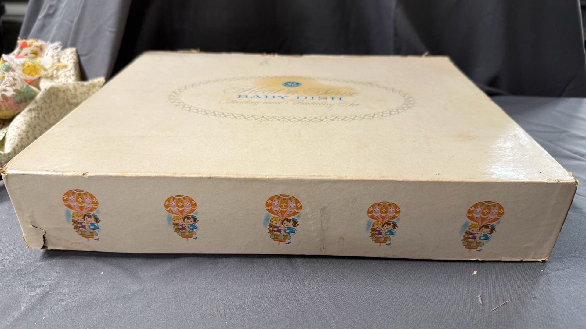 Vintage GE Heat 'n Serve Baby Dish Feeding and Training Set Model D-4 8