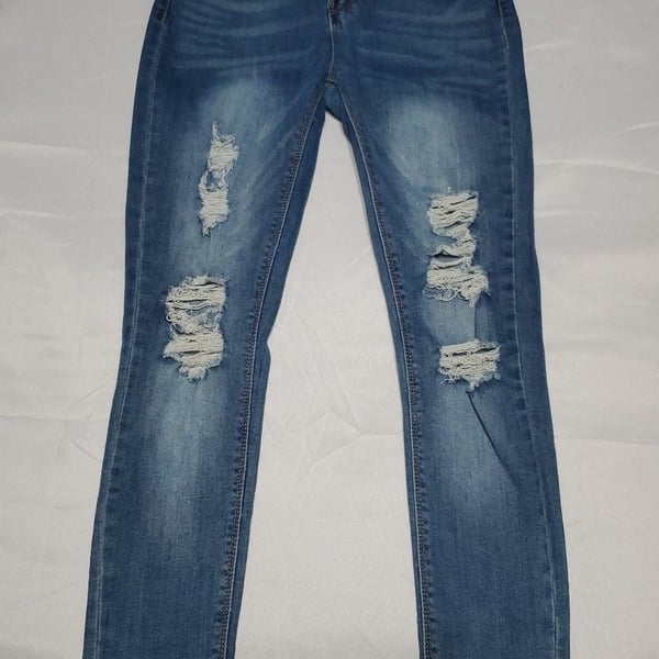 Indigo Rein Distressed Skinny Jeans Size 5/26