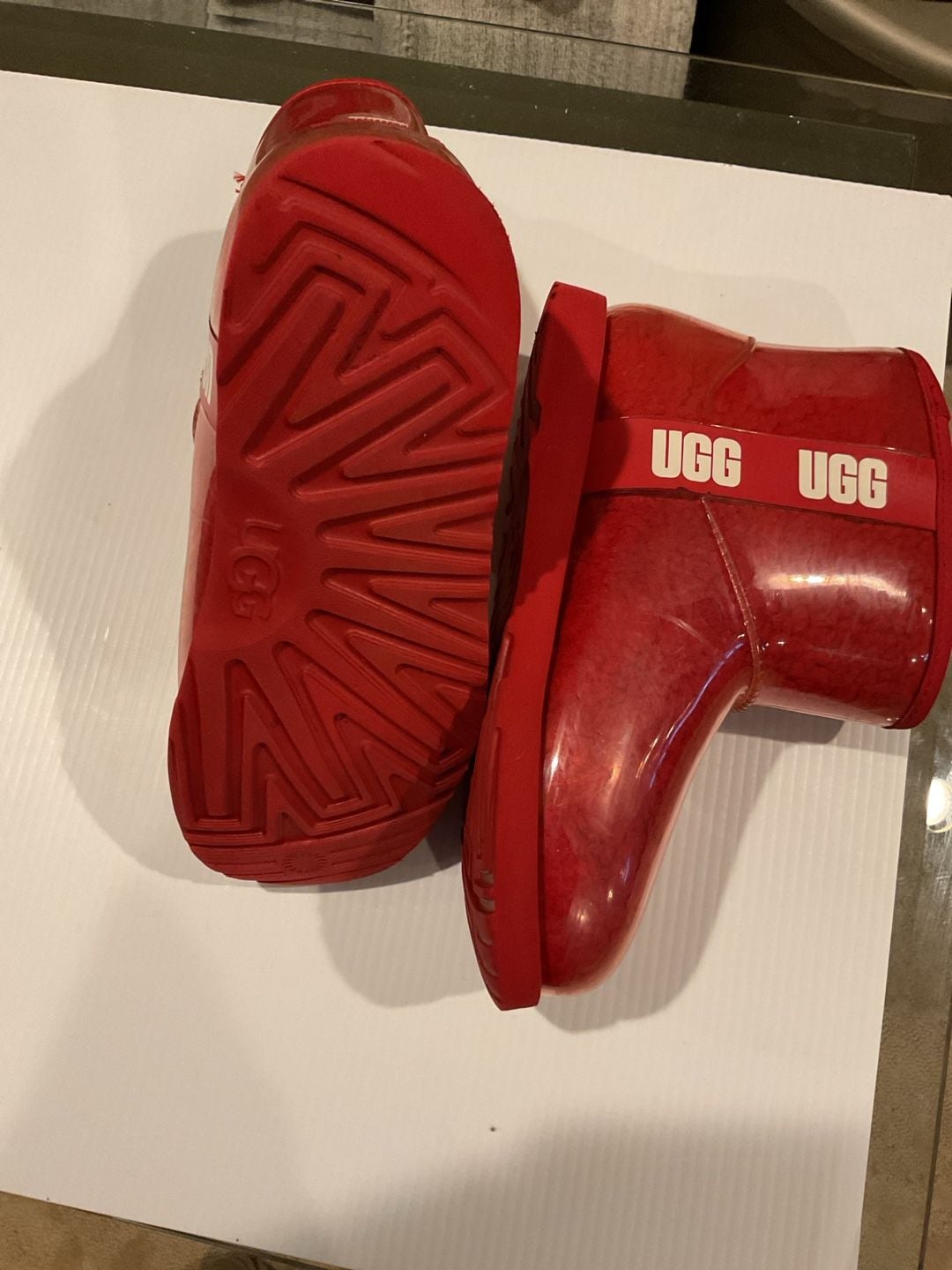 UGG Classic Clear Mini Boots in Samba Red 4