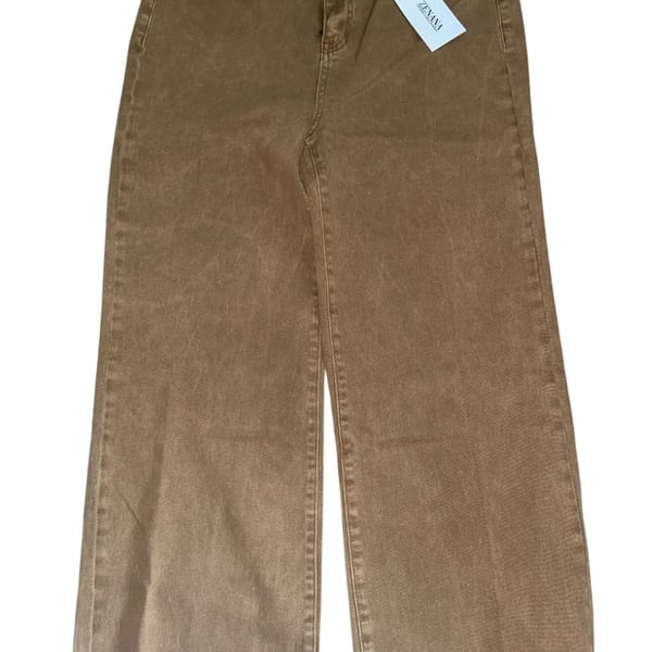 Zenana High Waisted Frayed Hem Wide Leg Jeans in Brown