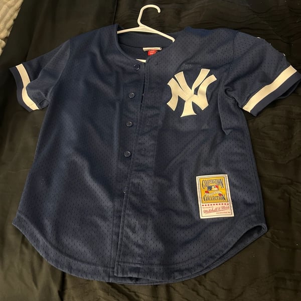 Mitchell & Ness New York Yankees Cooperstown Collection Navy Mesh Baseball Jersey
