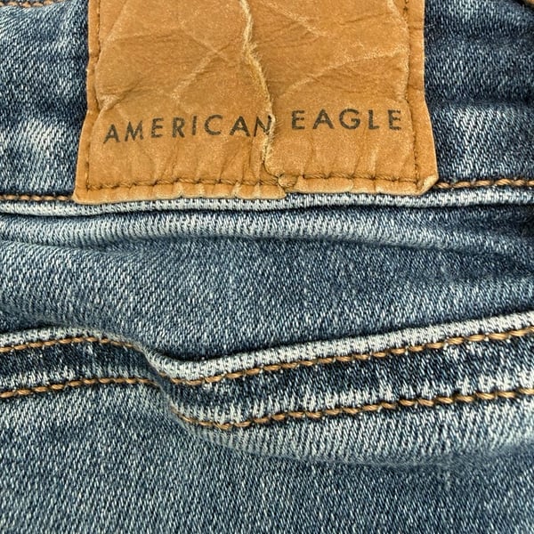 American Eagle Super Hi-Rise Ne(x)t Level Stretch Distressed Jeggings Size 2 Reg