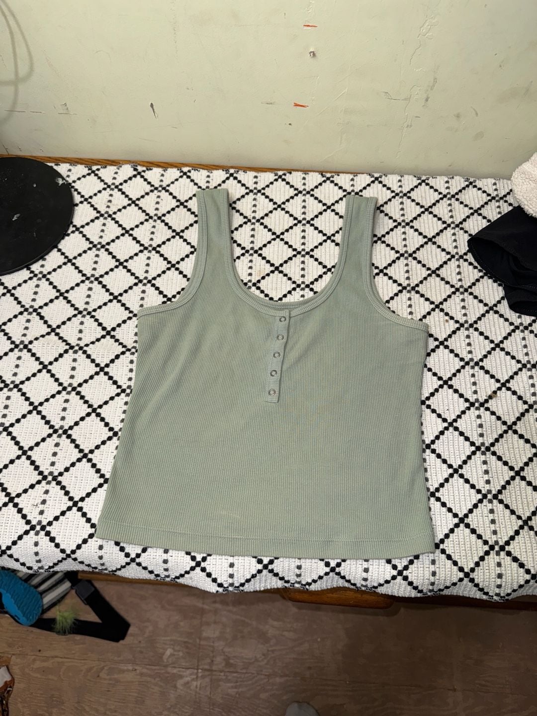 Abercrombie & Fitch Soft A&F Rib Henley Tank Top 2