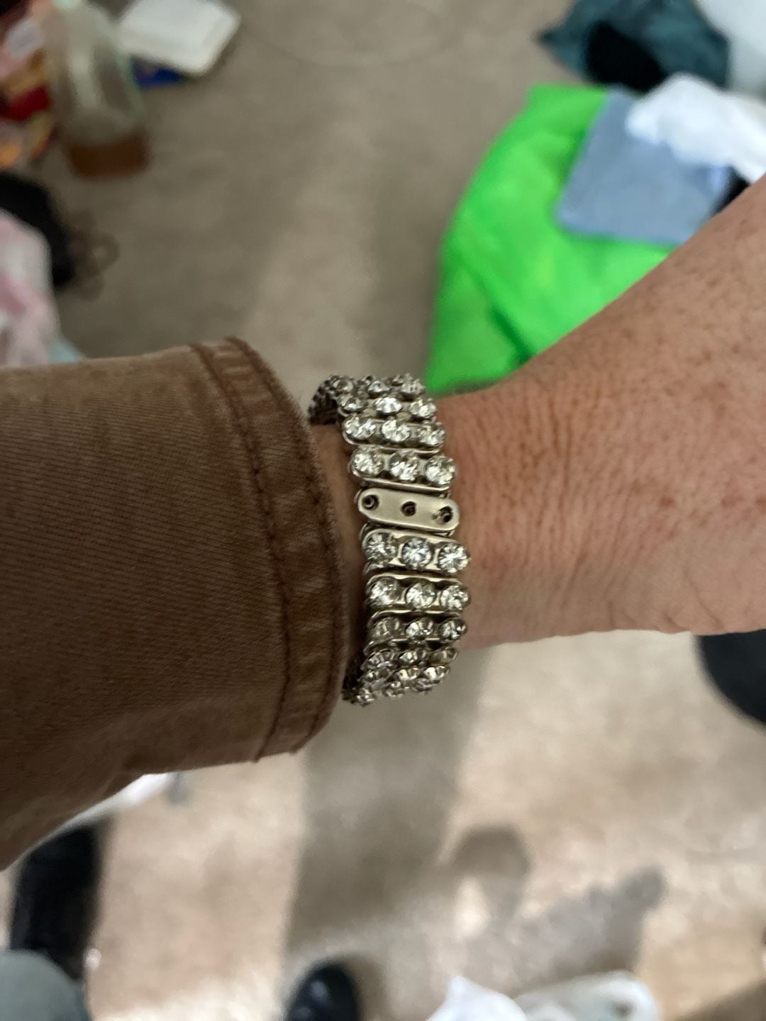 Vintage Triple Row Rhinestone Expansion Stretch Link Bracelet 3