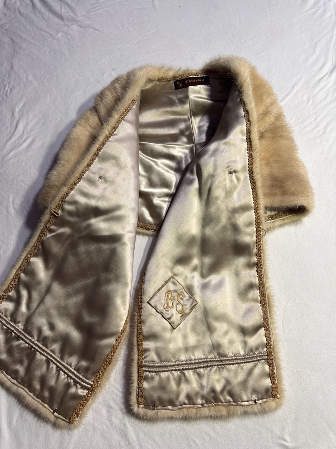 Vintage Ermina Furs Champagne Blonde Mink Fur Stole Shawl wrap 4