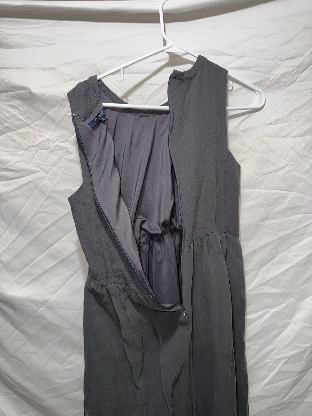 Madewell 1937 Charcoal Grey Sleeveless Silk Gathered Waist Dress Size 2 8