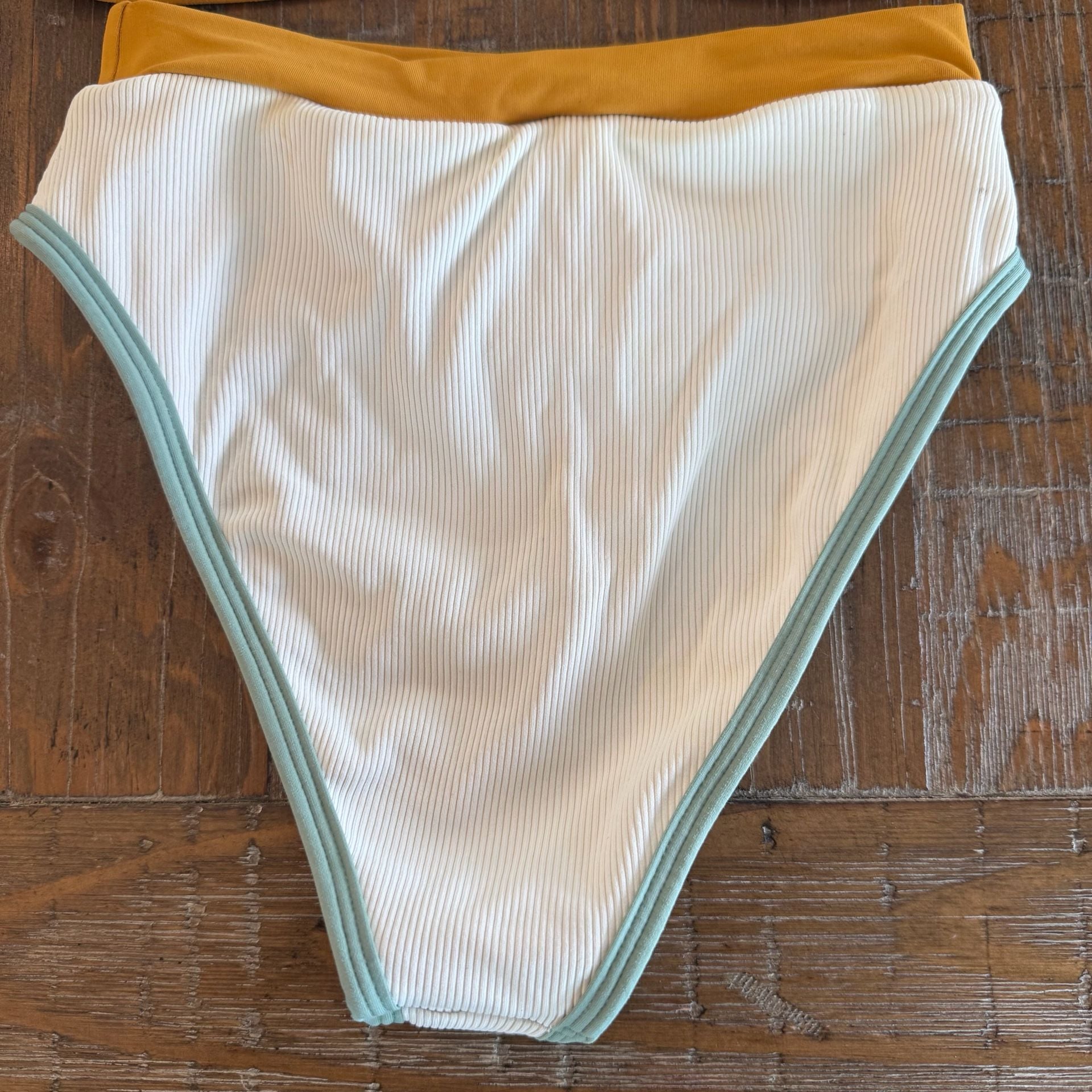 L*SPACE Ringo Top and High Waist Bottom Ribbed Colorblock Bikini Set, Size XS 6