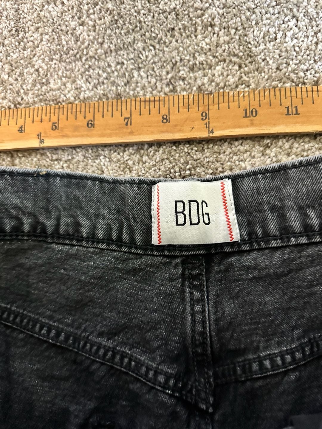 BDG Rih Mid-Rise Balloon Baggy Jeans Washed Black Size 31 7