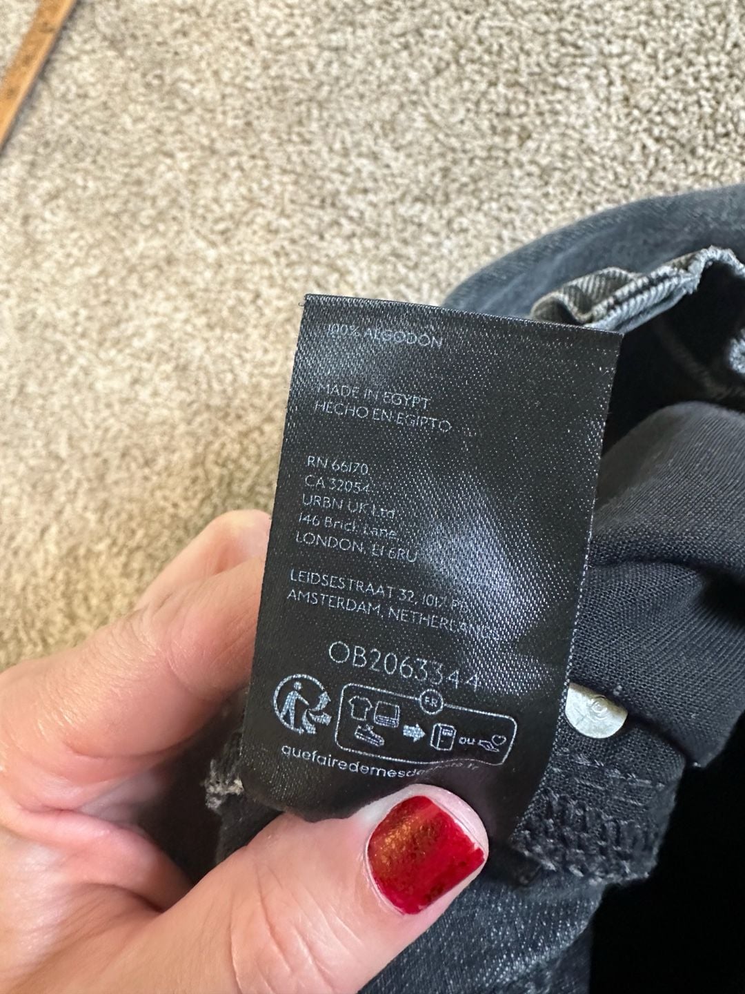BDG Rih Mid-Rise Balloon Baggy Jeans Washed Black Size 31 9