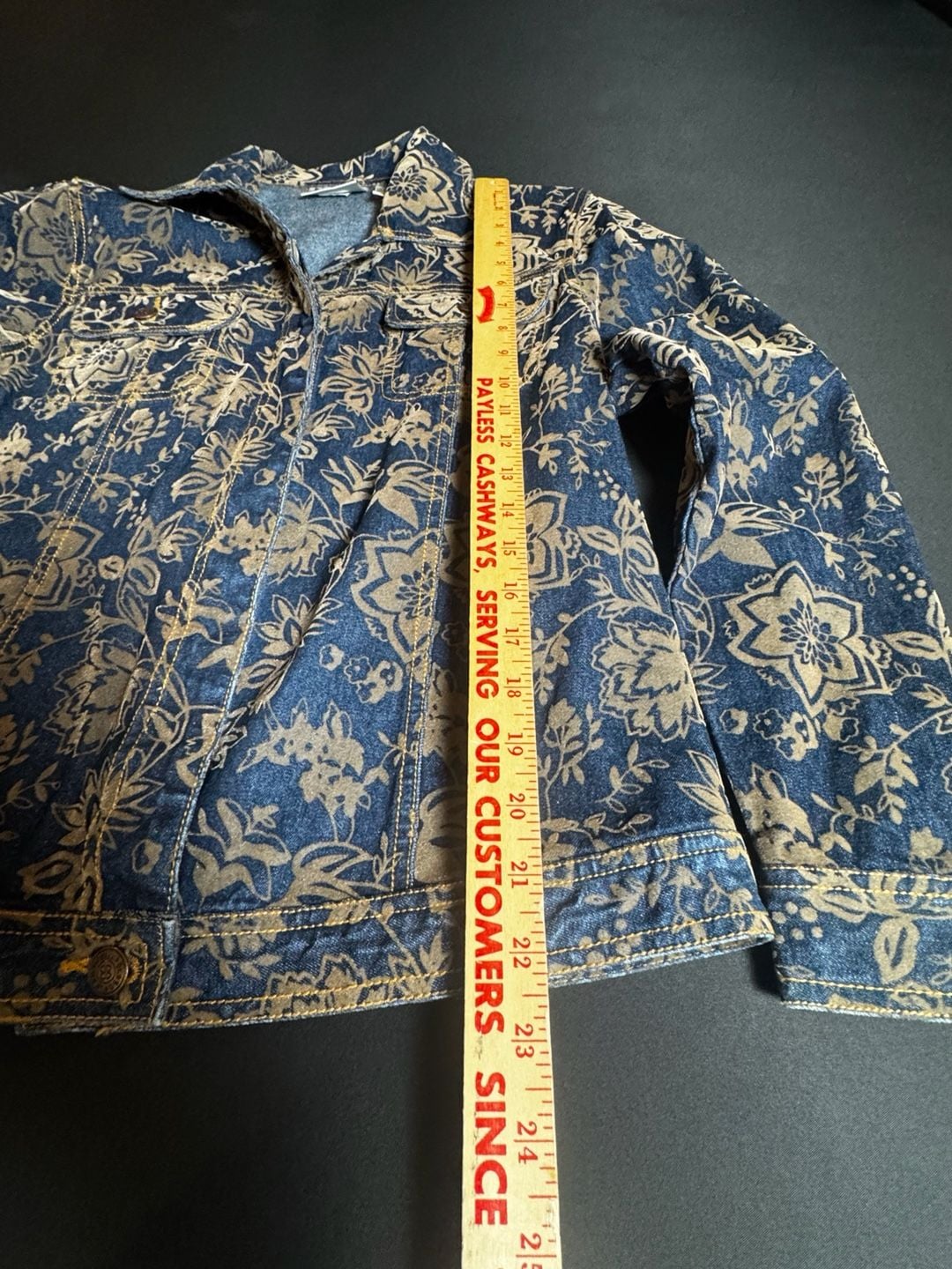 Bill Blass Petite Floral Print Denim Jacket Size PM 4
