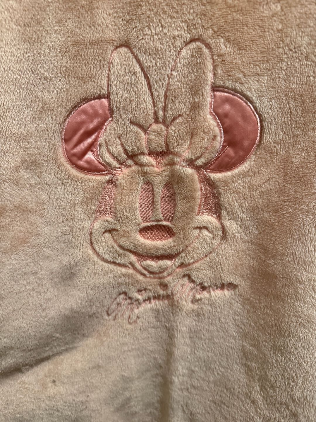 Disney 100 Womens Peachy Pink Fleece Minnie Mouse Long Sleeve Pajama L 2