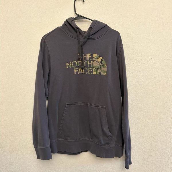 The North Face Half Dome Pullover Hoodie Grey Camo Logo Size Medium