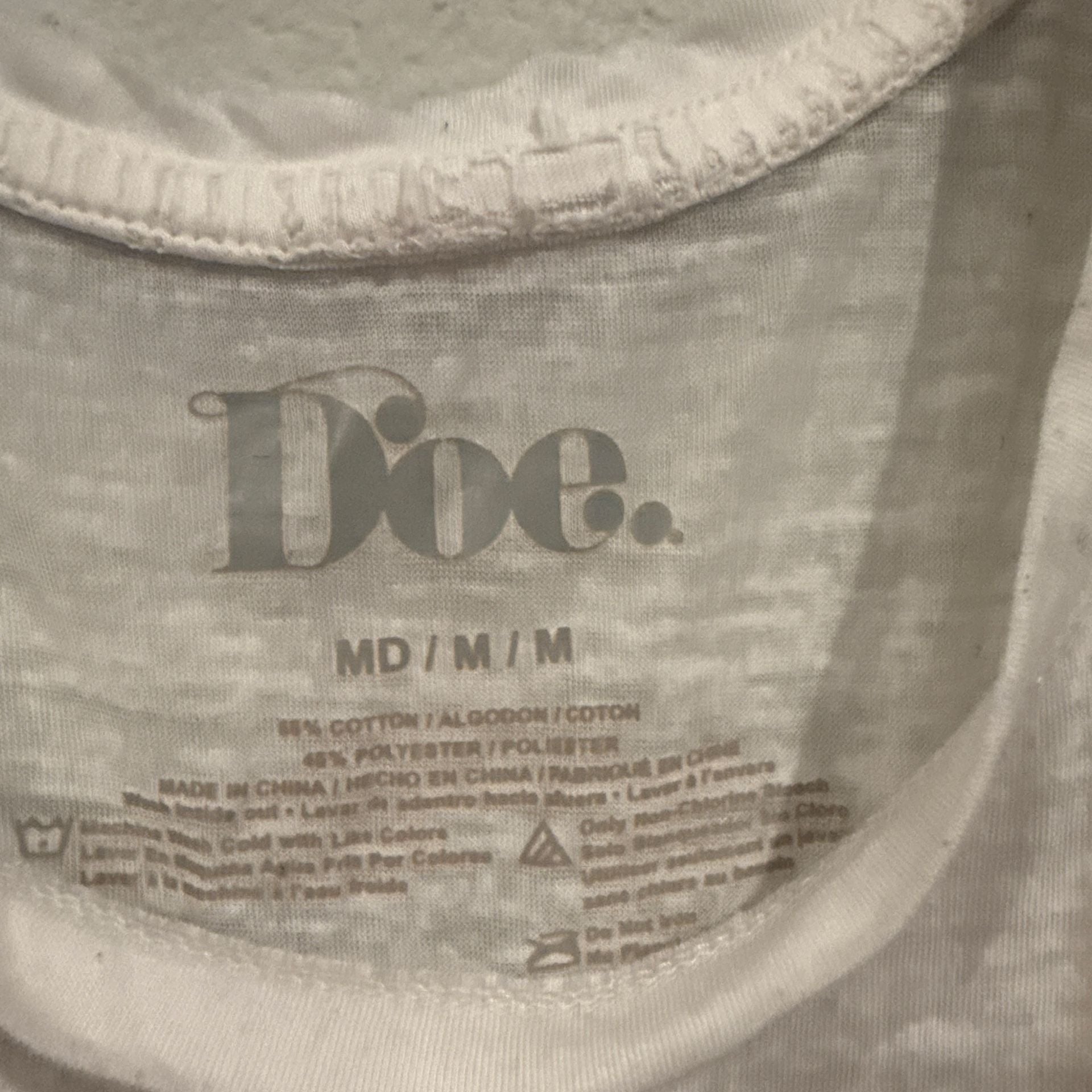 Doe Chip Dippin' & Margarita Sippin' Graphic Tank Top Size Medium 4