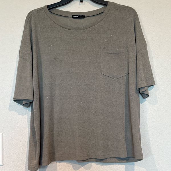 Marena Pocket Crew Neck Top - FINAL SALE · ,