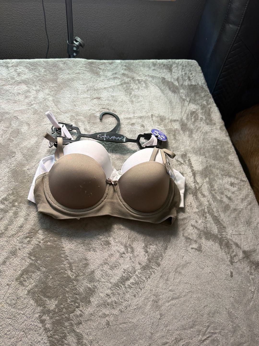 Carrie Amber Intimates 2 Pack Multi-Way Push Up Bras, Size 36B 1