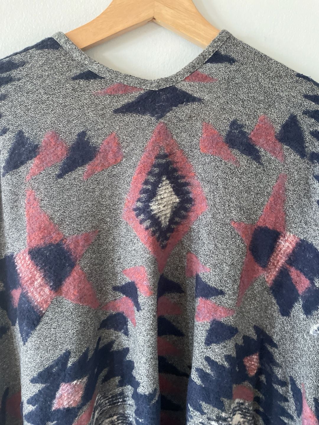 Lucky Brand Southwestern Aztec Pattern Open Front Poncho Wrap, One Size 7