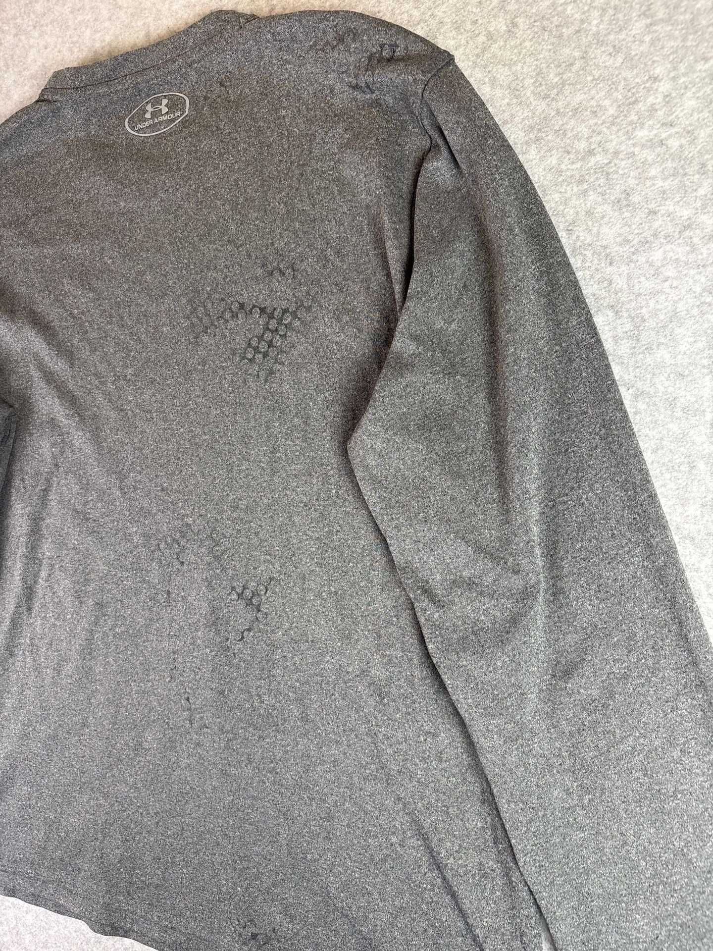 Under Armour HeatGear Long Sleeve Athletic Shirt Grey Size Medium 11