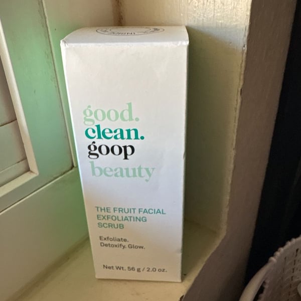 New good clean GOOP beauty fruit facial exfoliating scrub fragrance free 2.0 oz