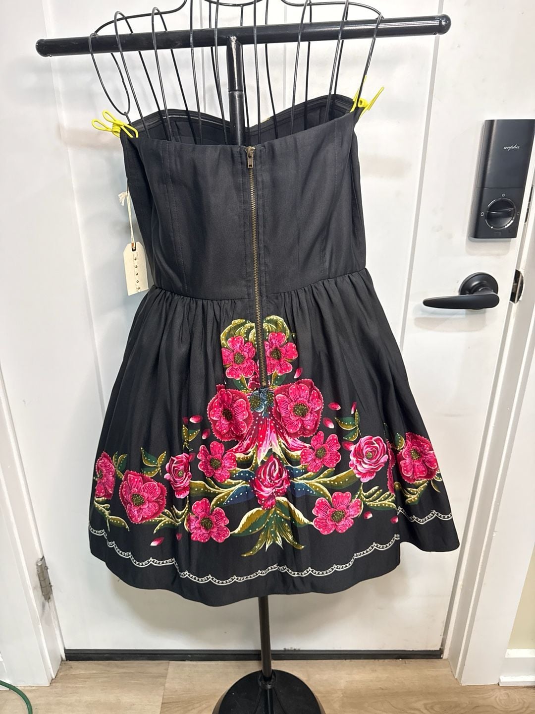 Forever 21 Strapless Floral Sweetheart Mini Dress Black Fuchsia Size L 4